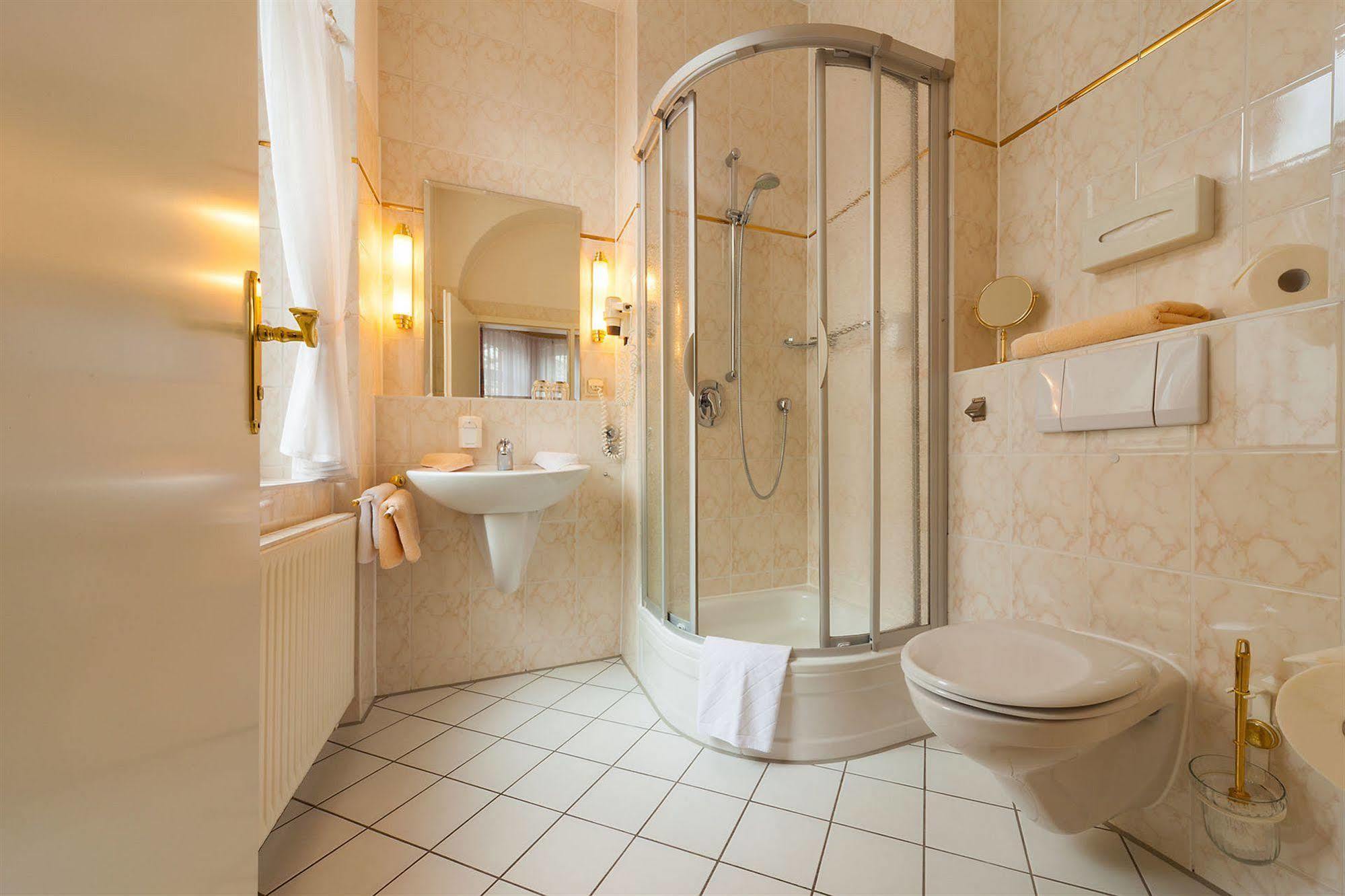 Hotel Residenz Joop Magdeburgo Esterno foto